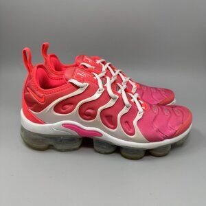 Nike Air Vapormax Plus Platinum Tint Flash Crimson CZ7995 001 Women's Size 8